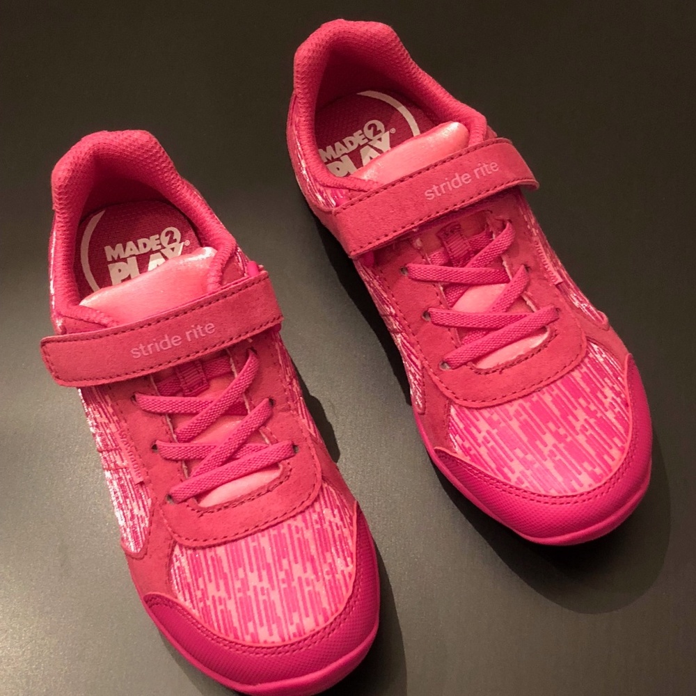 Stride Rite Made to Play Fuchsia Pink Sneakers